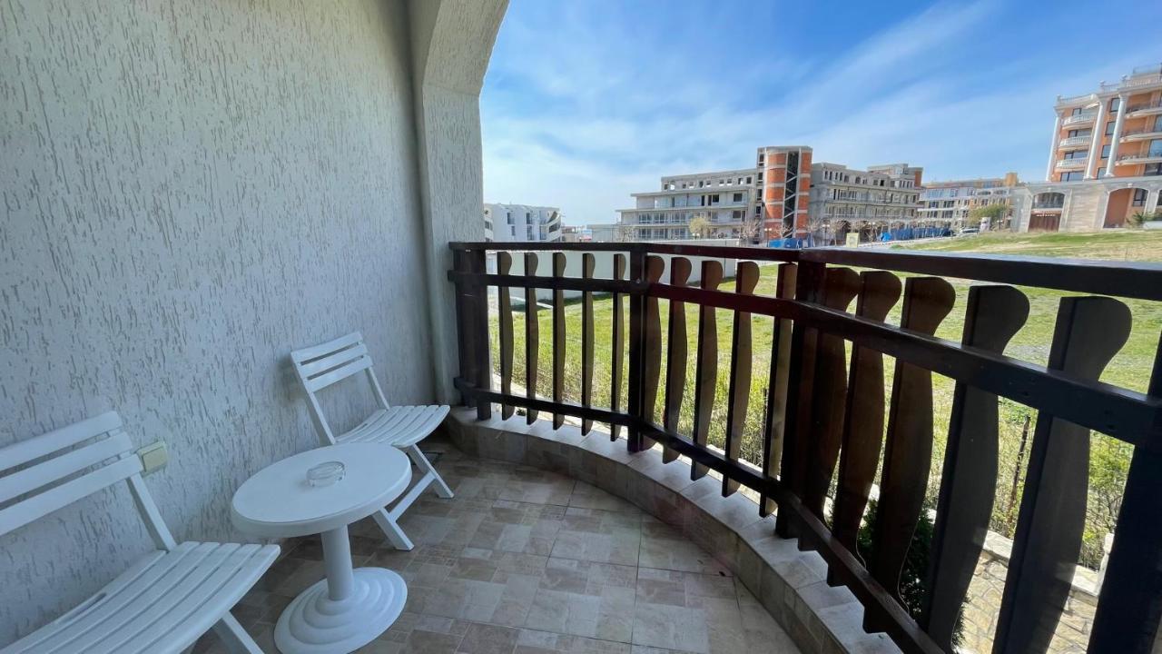 Fregata 16 Studio Sveti Vlas Exteriör bild