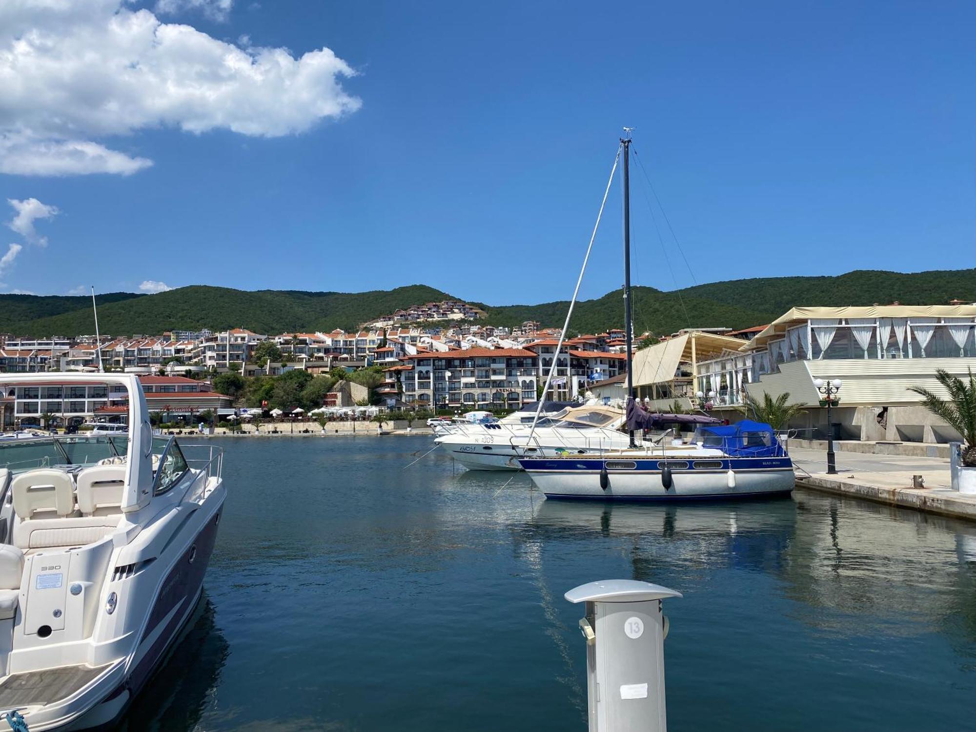 Fregata 16 Studio Sveti Vlas Exteriör bild